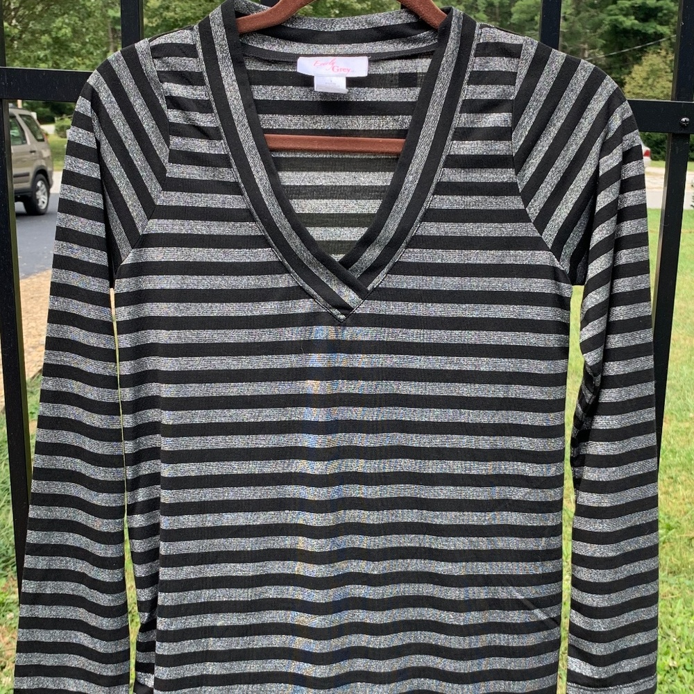 Earl Grey V Neck Maternity Shirt  Top Small
